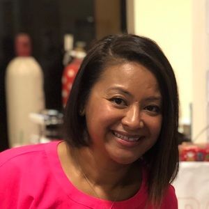 Meet your Posher, Ella